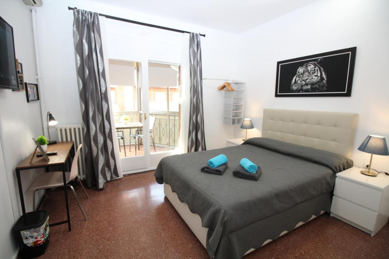 Rooms Viladomat Barcelona Buitenkant foto