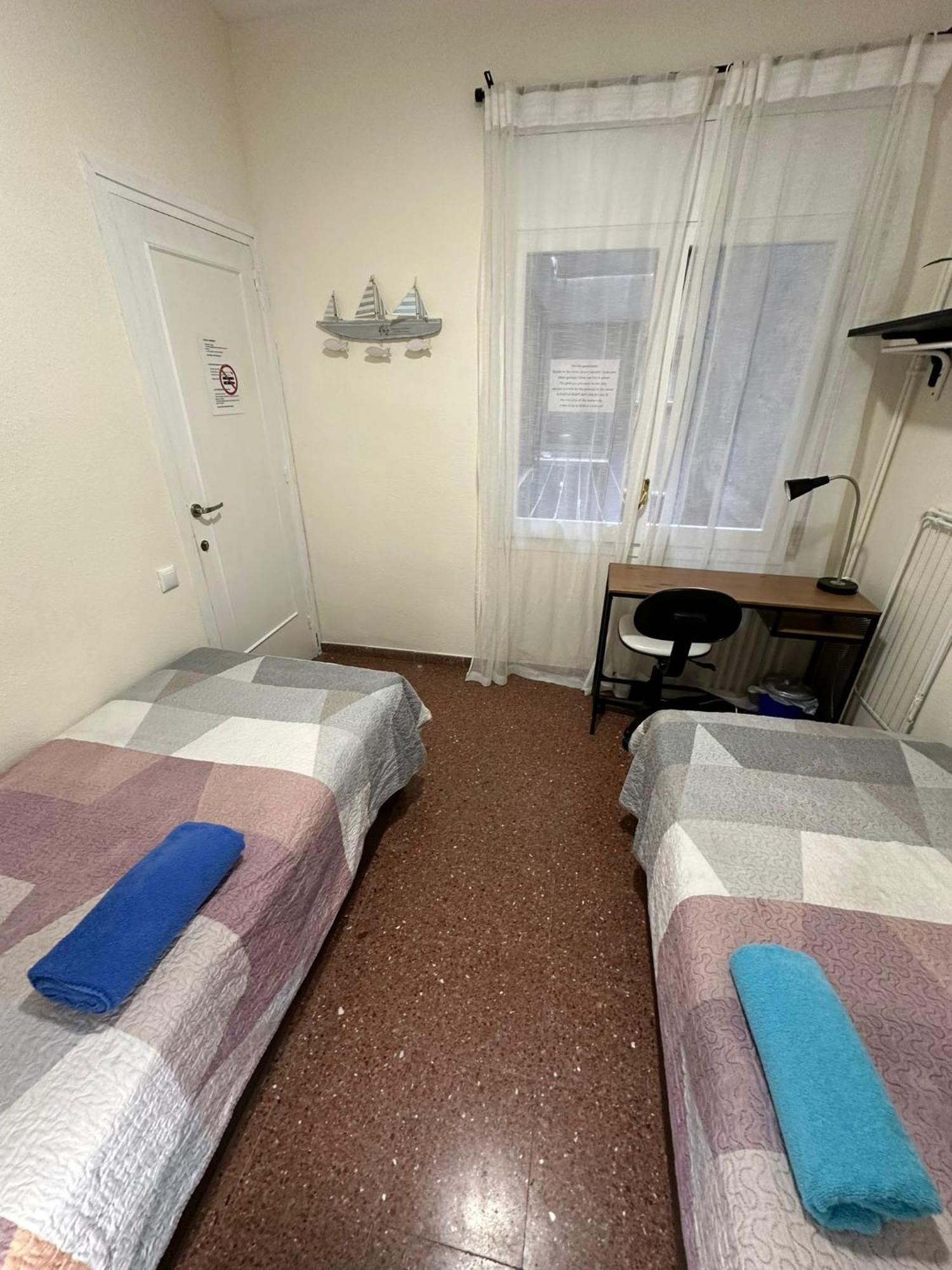 Rooms Viladomat Barcelona Buitenkant foto